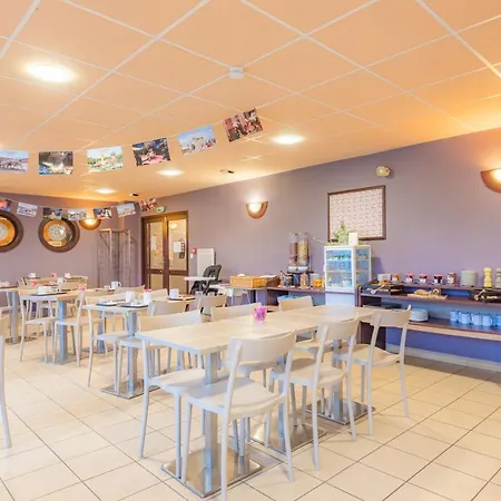 Aparthotel Appart'city Classic Sur Yon Centre 3*