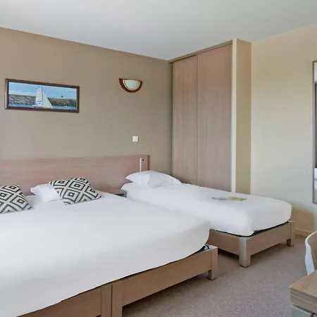 Aparthotel Appart'city Classic Sur Yon Centre 3*