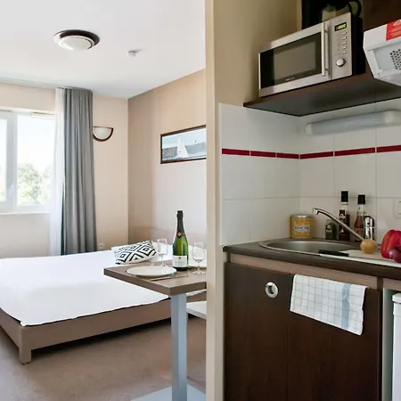 Appart'city Classic Sur Yon Centre Aparthotel