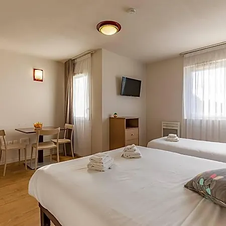Appart'city Classic Sur Yon Centre Apart-hotel