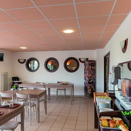 Appart'city Classic Sur Yon Centre Apart-hotel 3*