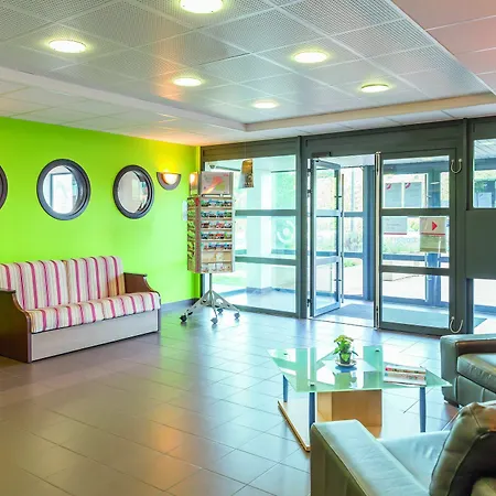 Aparthotel Appart'city Classic Sur Yon Centre 3*